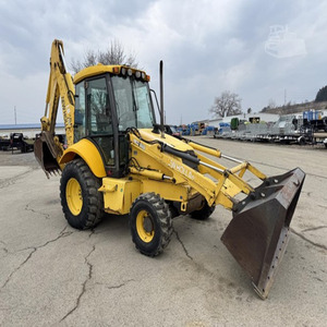 Retroexcavadora New Holland B80B SS 4x4 2018, Precio Económico, Equipo de Construcción Usado, Duradero, Resistente, Fiable, Fácil de Mantener - Product Image 1