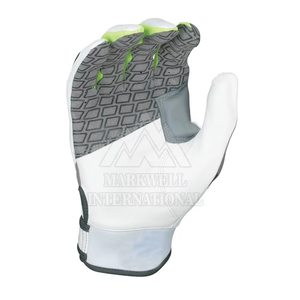 Gants de frappe en cuir pour hommes de qualité supérieure - Imperméables, légers, respirants et personnalisables - Product Image 5