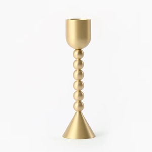 Superbe bougeoir antique en gros avec un look élégant et élégant avec un artisanat exquis et des matériaux de haute qualité - Product Image 4