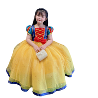 2 Robe de princesse blanche neige de grande taille pour bébés filles OEM ODM Made in Vietnam Robe longue avec Nhung Nguyen Beautiful