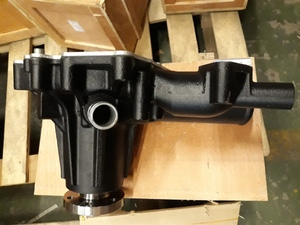 เปลี่ยนปั๊มน้ำ1-13650133-0/1136501330สำหรับ Hitachi เครื่องจักรก่อสร้างสำหรับ ZX330และ6HK1 - Product Image 3