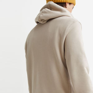 Sweats à capuche imprimés personnalisés à la mode pour hommes en peluche épaissie couleur unie brodée techniques de teinture unie pour la saison d'hiver - Product Image 2