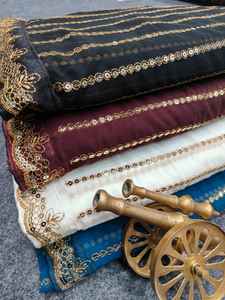 Dernier modèle de sari/sari/shari pour femmes en faux georgette de créateur, avec travail de séquence lourd sur toute la bordure, pour occasions spéciales - Product Image 5