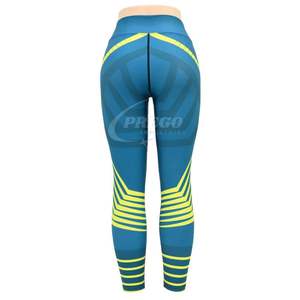 Leggings de yoga personnalisés en gros pour femmes, taille haute, doux, effet push-up, impression numérique, tricotés pour le fitness - Product Image 2