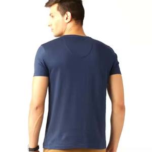 Camiseta de poliéster con imágenes impresas digitales personalizadas Unisex, camiseta de secado rápido, ropa deportiva transpirable con cuello en V, camisetas - Product Image 4