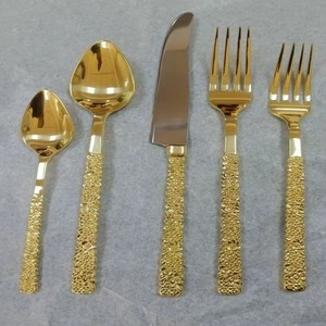 Juego de Cubiertos de Acero Inoxidable de Primera Calidad, Duradero, Ecológico, Hecho a Mano para Uso Diario y Celebraciones - Product Image 2