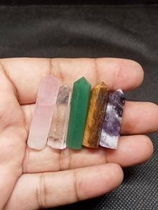 Varitas de Cristal Natural para Meditación de Chakras y Sanación - Product Image 5