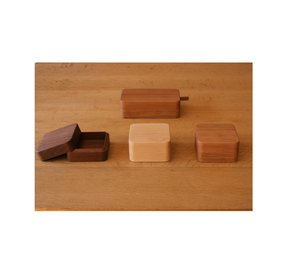 Assiette à beurre en bois avec couvercle et couteaux ensemble boîte de stockage de fromage beurre avec produit en vente - Product Image 3