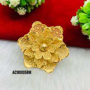 Anillos chapados en oro de diseñador Estilo clásico Joyería de moda de un gramo para Fiestas-Compras en línea - Product Image 2