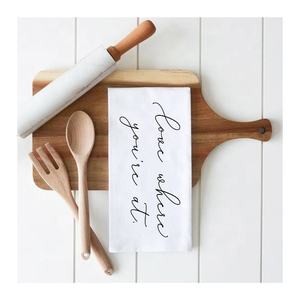 Love Where You're At Impreso 100% Algodón orgánico GOTS Certificado Plato Toalla de mano Absorbente Venta al por mayor Proveedor barato de la India - Product Image 1