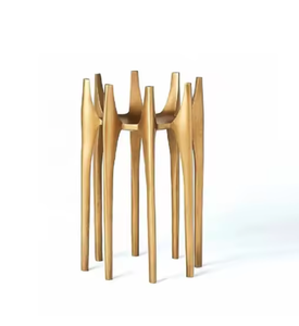 Candelabro de Metal para decoración del hogar con diseño de patas delgadas, toque inspirado en el 2025 moderno, perfecto para un elegante ambiente de luz de sala de estar - Product Image 1