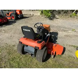 2004 G2460 Tracteur de pelouse Produit d'occasion - Product Image 1