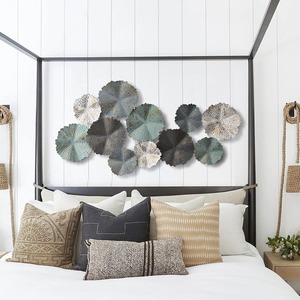 Panel de Arte de pared de Metal hecho a mano contemporáneo Escultura abstracta Premium para decoración interior elegante del hogar - Product Image 1