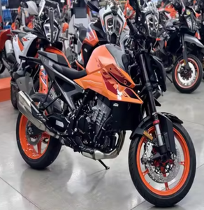 Venta Especial: Motocicletas Deportivas K T M 990 DUKES NUEVAS 2025 - Product Image 1