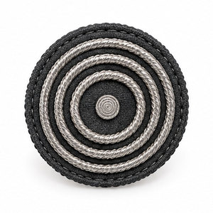 Badge personnalisé en fil de métal, broderie faite à la main, patch décoratif à coudre pour chapeaux, vêtements et artisanat - Product Image 1