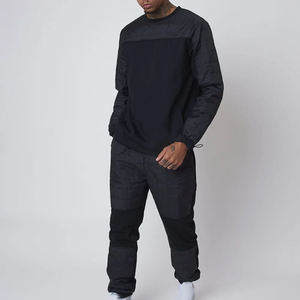 Survêtement personnalisé pour hommes avec poches latérales Survêtement pour hommes Logo personnalisé et design en polyester Ensemble survêtement à la mode - Product Image 5