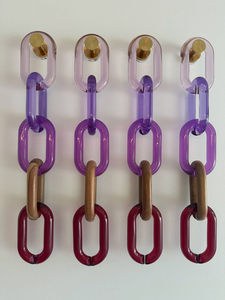 Cadena Acrílica Moderna Personalizada, Adorno Colgante de Resina Hecho a Mano para Decoración del Hogar, por Abdul Rehman Enterprises - Product Image 4