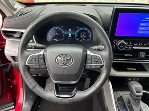 โตโยต้า ไฮแลนเดอร์ แพลตตินัม ปี 2023 - Product Image 4