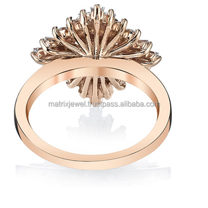 Belle coupe ovale et taille princesse 925 Starling Silver Solid Moissanite Bague de mariage en diamant simulé - Product Image 4