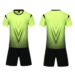 Printed <b>Soccer</b> Jerseys Set for Men Quick Dry 2-Piece Sports Clothes New Season Customized Football Uniform Custom Logo Colors - Product Image 5
