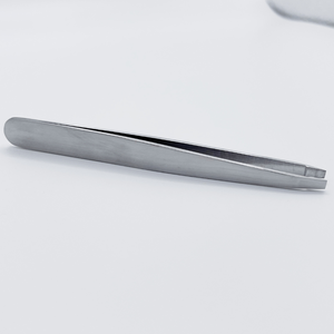 Pince à sourcils à pointe droite polie de qualité professionnelle, meilleure sur le marché - Product Image 4