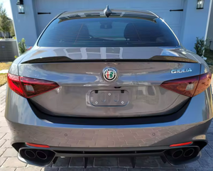 Alfa Romeo Giulia Quadrifoglio 2018 Usado, Económico, con Volante a la Izquierda/Derecha - Product Image 2