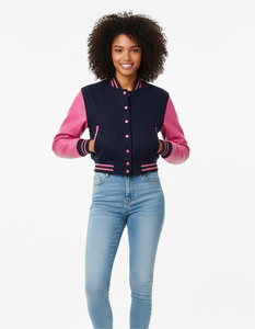 Chaqueta Varsity Corta Personalizada para Mujer 2026, Estilo Béisbol, Chaqueta Universitaria con Letras Bordadas, OEM ODM, Teñida, Resistente al Viento, de Lana - Product Image 2