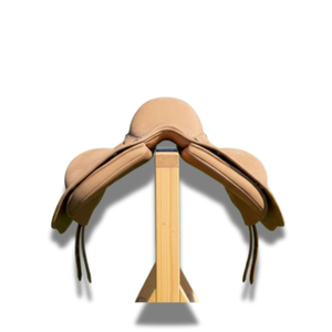 Selle anglaise en cuir artisanale, saut d'obstacles, dressage et saut d'obstacles, selle d'équitation avec étriers - Product Image 2