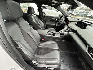 Acura TLX SH-AWD 2023, transmission intégrale, moteur essence 2L I-4, boîte automatique, berline - Product Image 3