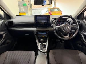 TOYOTA YARIS 2022 USADO, Volante a la Izquierda/Derecha - Product Image 6