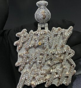 Top Nouveau Designer Moissanite Ronde et Baguette Diamants Buste Down Lettre Personnalisée Nom Pendentif en Argent Sterling 925 - Product Image 1