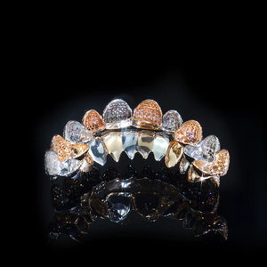 Haute Qualité Vvs Moissanite Grillz Personnalisé Glacé Rond Brillant Diamant 925 Argent Hip Hop Deux Tons Grillz Fine Jewelry - Product Image 3