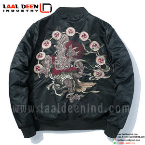 Custom Made Canvas Winter Plain Blank Embroidery Women & <b>Men</b> Letterman Baseball <b>Jacket</b> with Custom Logo and Design - Product Image 4