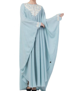 อาบายาสำหรับผู้หญิงชาวมุสลิมที่มีคุณภาพสูงเสื้อผ้าอิสลามที่หรูหราแขนยาว Abaya กับหน้าอกส่วนบนปักสีขาว - Product Image 2