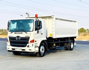 NUEVO Hino 500 1927 Camión Volquete con Capacidad de Carga de 13.4T, Potente Motor de 7.6L y Transmisión Manual - Product Image 2