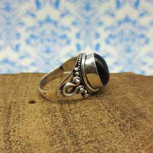 Anillo de diseño de lujo de piedras preciosas de amatista púrpura natural artesanal bohemio, proveedor de joyería al por mayor hecho a mano - Product Image 4