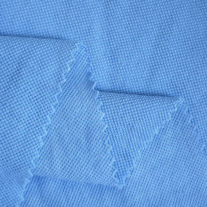 ผ้าตาข่ายมุกผสมโพลีเอสเตอร์และคอตตอน 220gsm ยืดหยุ่น ระบายอากาศได้ดี ขายดีที่สุด รับผลิตตามสั่ง ขายส่ง สำหรับเสื้อโปโลและชุดเดรสผู้หญิงและผู้ชาย - Product Image 5