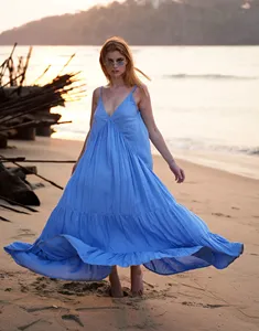 Vestido bohemio de rayón Tie-Dye para mujer, tendencia caliente, cuello en V, largo, con volantes, ropa de fiesta en la playa con borlas y vestido de correa ajustable - Product Image 5