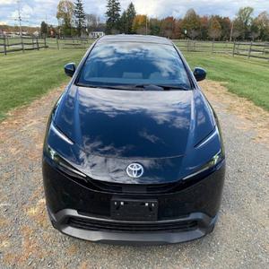 EXCELLENT ÉTAT Toyota Prius LE 2025 - Product Image 1