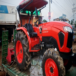 Maquinaria agrícola 4 ruedas Máquina de tractor Kubota usada Agricultura 4WD Tractor Kubota usado a la venta Entrega rápida Premium - Product Image 2