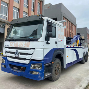 Camions de dépannage d'<span class=keywords><strong>occasion</strong></span> Sinotruck 6*4 340Hp 20 tonnes Euro 2 à prix compétitifs de Chine pour la vente en Afrique - Product Image 1