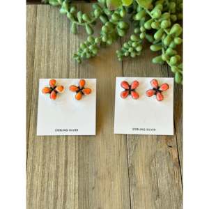 Southwest Made Spiny Oyster & <b>Sterling</b> <b>Silver</b> Flower <b>Stud</b> <b>Earrings</b> - Product Image 3