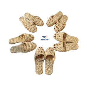 Artesanía de alta calidad hecha en Vietnam Zapatilla de jacinto de agua Zapatilla ecológica hecha de jacinto de agua - Product Image 3