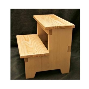 Tabouret d'appoint en bois durable avec surface en bois poli, parfait pour les comptoirs de cuisine, l'accès aux salles de bain, les placards et le rangement - Product Image 6