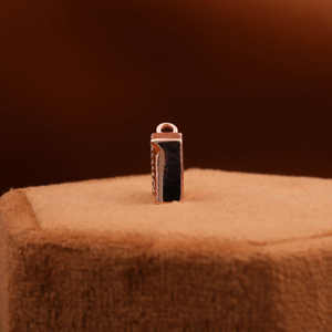 Chaîne de pendentif personnalisée en forme de diamant en or massif 18KT cultivé en laboratoire pour toutes les occasions, y compris les fiançailles pour les femmes - Product Image 2