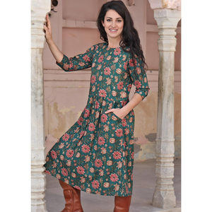 Robe Briar 100% coton bohème Vanya à imprimé floral, longueur genoux, lavable pour l'été, le printemps et l'automne - Product Image 1
