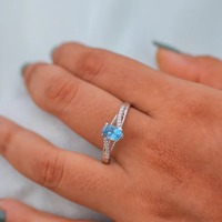 Bague de Fiançailles Solitaire en Argent 925S avec Topaze Bleue Naturelle (Pierre de Naissance de Décembre) – Bague de Promesse de Mariage Classique et Élégante pour Fête