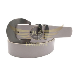 Cinturón plano sencillo de cuero sintético para mujer, Cinturón de piel sintética con doble aro de metal, suave y ligero, a precio barato - Product Image 3