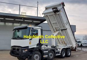 Camions bennes d'occasion Renault C440 Tipper 8X4 à transmission automatique, moteur diesel, conduite à gauche, Euro 6, avec grue de chargement - Product Image 4