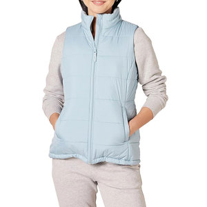 Gilet matelassé léger sans manches à capuche pour femme - Product Image 3